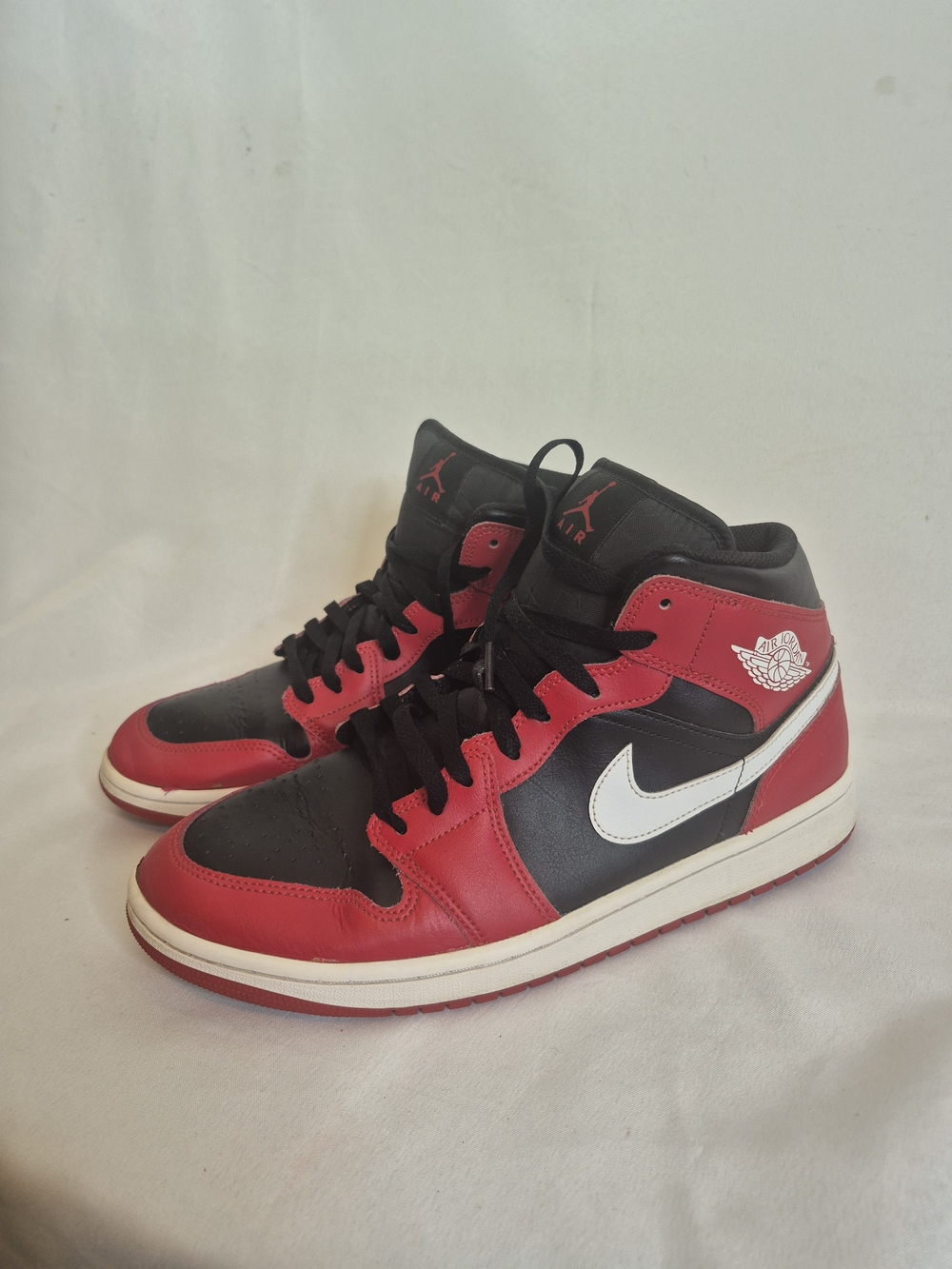 Nike Air Jordan  1 Mid  Men’s  Sneakers — Black/Red/White